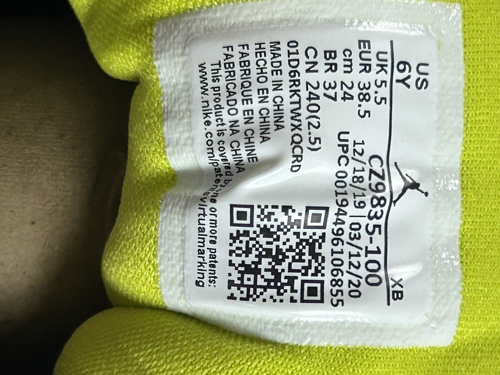 Air Jordan 1 Mid SE 'Cyber / Fuchsia' (2020) (GS) Sneakers Unisex Size 6Y thumbnail 10