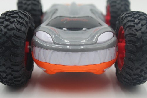 Monzoo Stunt Monster Car Double Sided Shark To Dino Car Gray & Orange No Remote - Picture 4 of 10