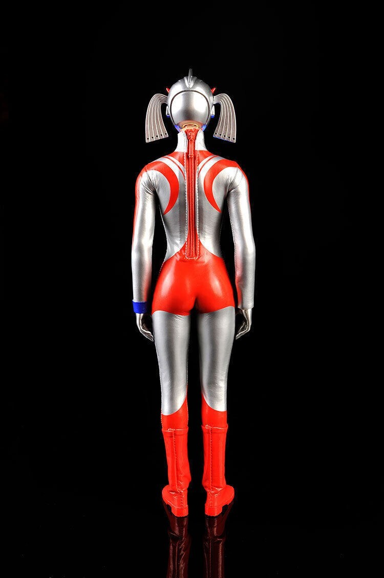 1/6 ACGTOYS ウルトラの母 アクションフィギュア A22C01 Amazon | ACGTOYS 1/6 A22C01 ウルトラの母 DX.Ver 未開封 アクション