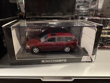 Minichamps #430 171512 - Volvo V40 Break 1996 1:43 Scale