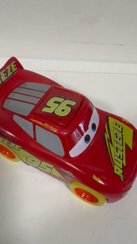 2020 Disney Pixar - Cars - Glow Racer Truck Talkers - Lightning McQueen - Tested - Video 1 van 1