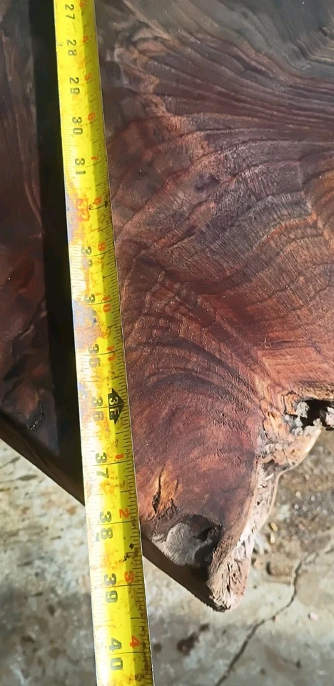 Mesa de galletas de nogal burl borde vivo 40" L X 23" W X 2 1/4" de grosor Foto 4 de 4