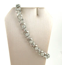 .925 Sterling Silver Tennis Bracelet Studded XO Hugs & Kisses 7.25" Dee Berkley