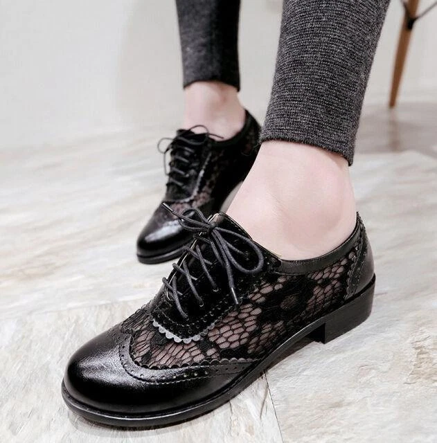 Women's round cheap toe oxfords