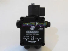 1PCS New Suntec oil pump for diesel oil or Oil-gas dual burner AS47B1537