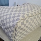 Foto 18 di 24