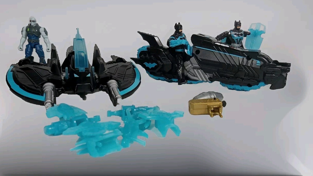 DC Batman Mr Freeze Action Figure Set with All Accessories