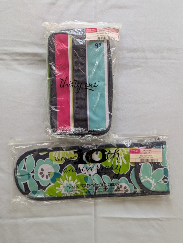 Reseller Lot of NEW small Thirty-One bags & accessories! 38 Items