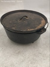 Antique Black Collectible Round Shape Cookware 14 Inch Dutch Oven With Lid