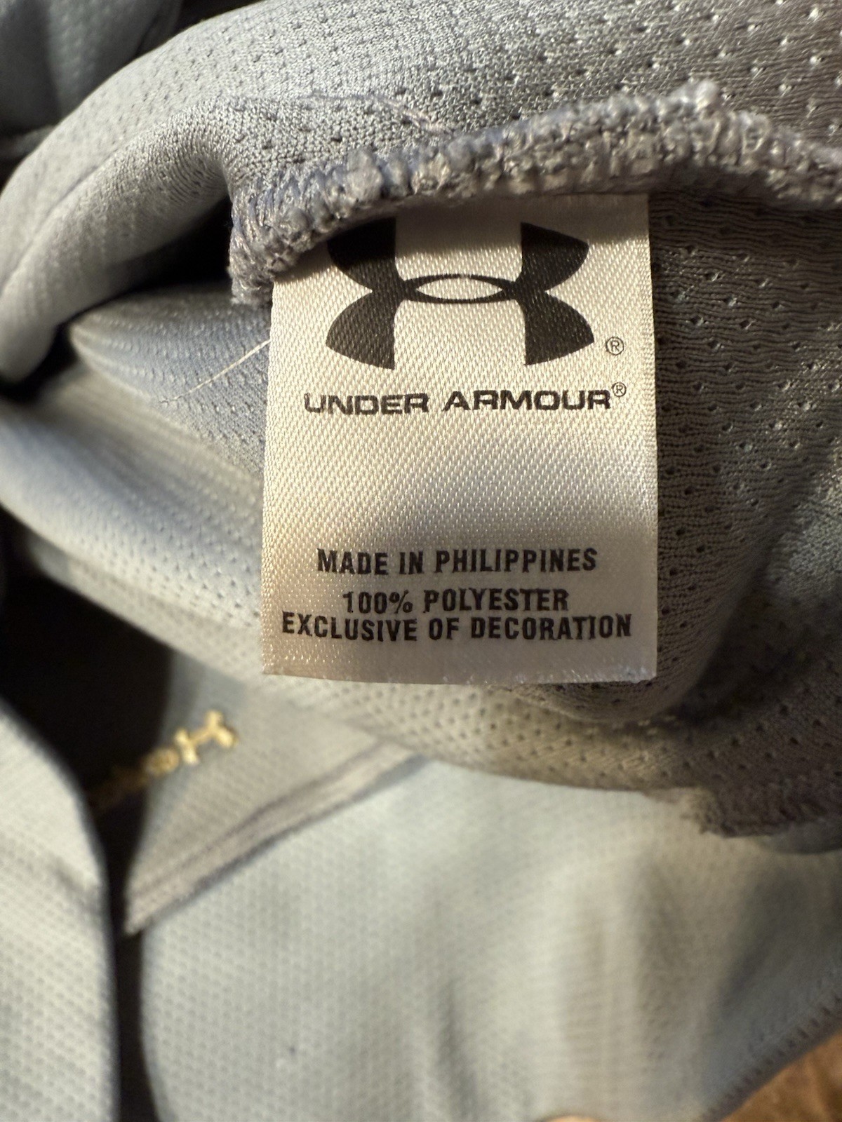 Under Armor Pull Over - image 4
