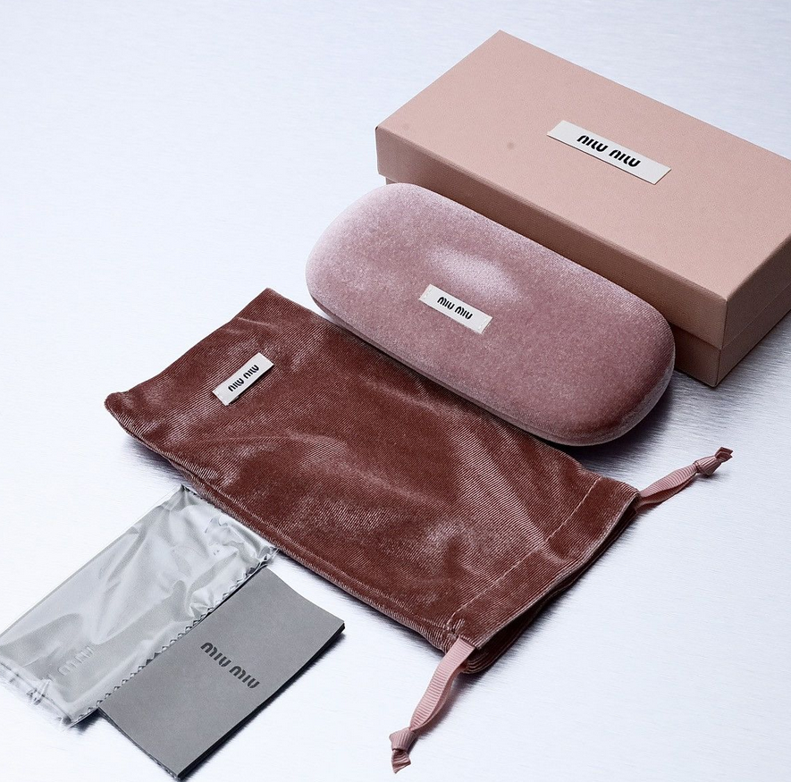 Brand New 2025 Miu Miu Authentic Eyeglasses MU 07XV VAU-1O1 Rx