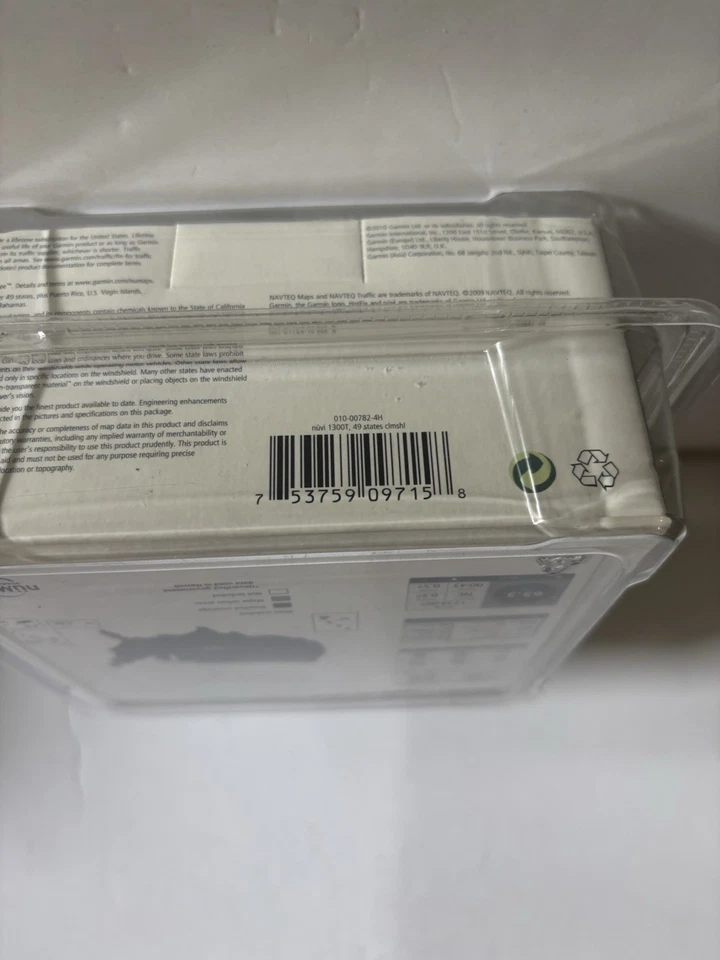 Garmin nuvi 1300 Ultra-thin GPS Navigator w/ Widescreen Display - Image 4 of 4