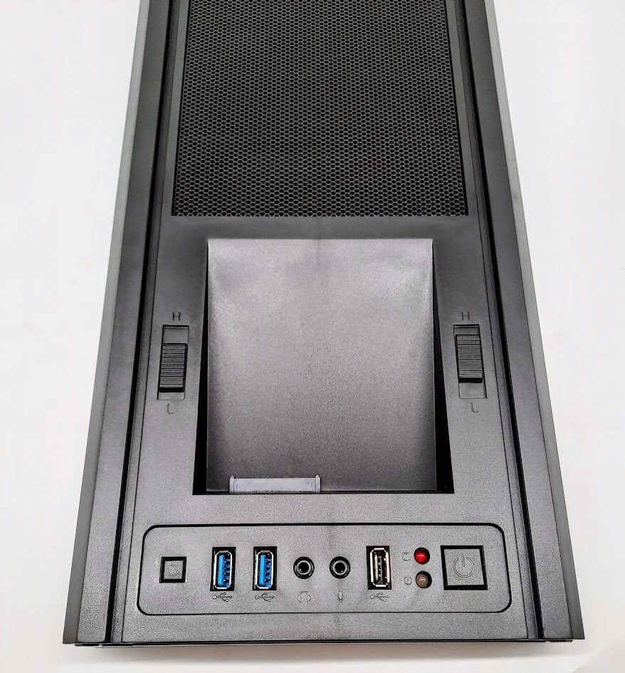 Rosewill Stealth Mid-Tower Chassis TOP PANEL ONLY W/ SATA EXTERNAL SLOT - Image 2 of 4