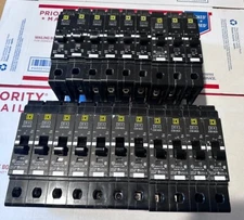 Square D  EDB14020 Breaker 20 amps - 9pcs  EDB14020- 11pcs
