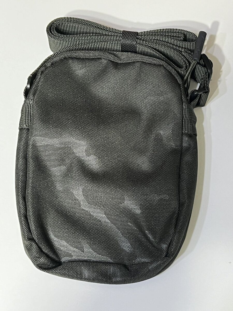 Nike Air Jordan Paris Saint-Germain Festival Bag 9A0803-E55 Nike Air Jordan Paris Saint-Germain Festival Bag 9A0803-E55