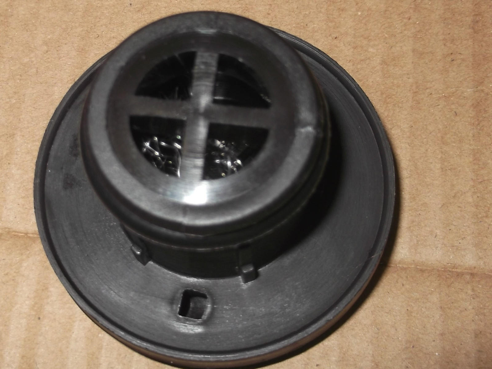 FORD crossflow 1.11.6 Pinto 1.6 2.0 OIL FILLER CAP 79TF6K614AB