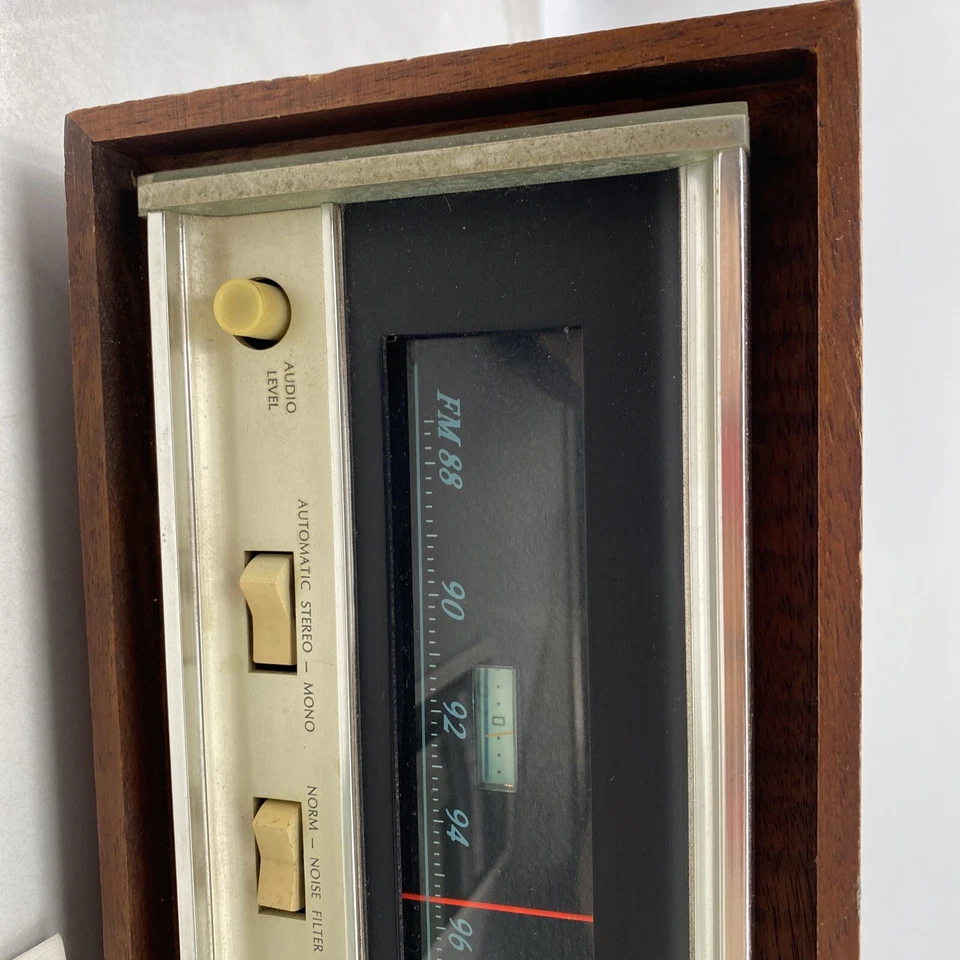 Vintage Sherwood Model S-3300 FM Stereo Tuner- pARTS? - Image 3 of 4