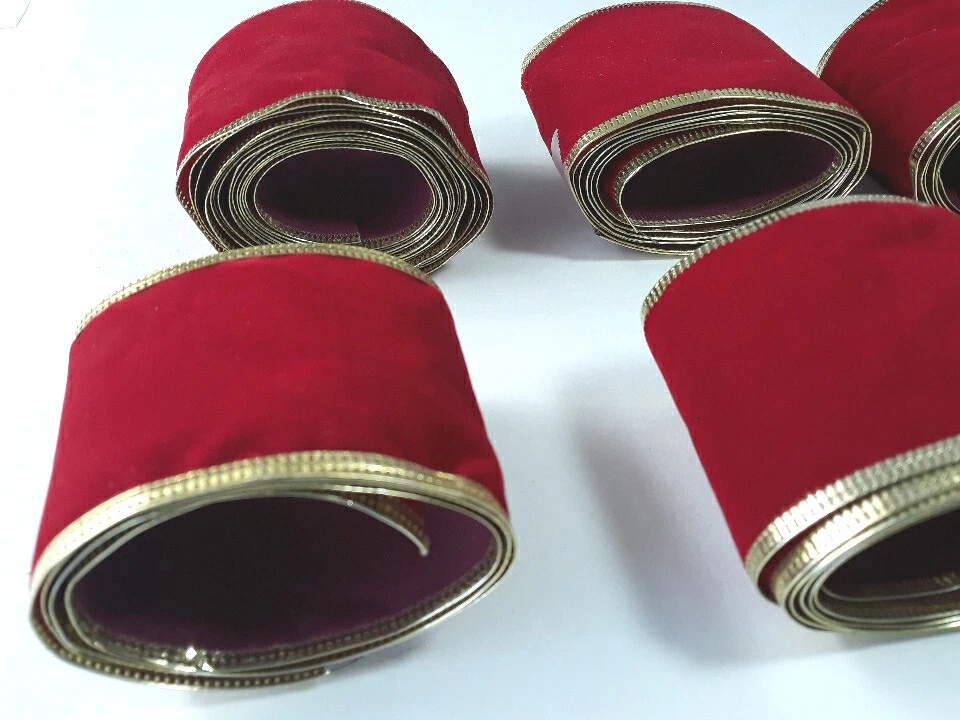 Vtg Red Ribbon Lot Of 8 Pieces Velvet Wire Edged Christmas Decor 2.5 Inch Wide - Image 4 of 4