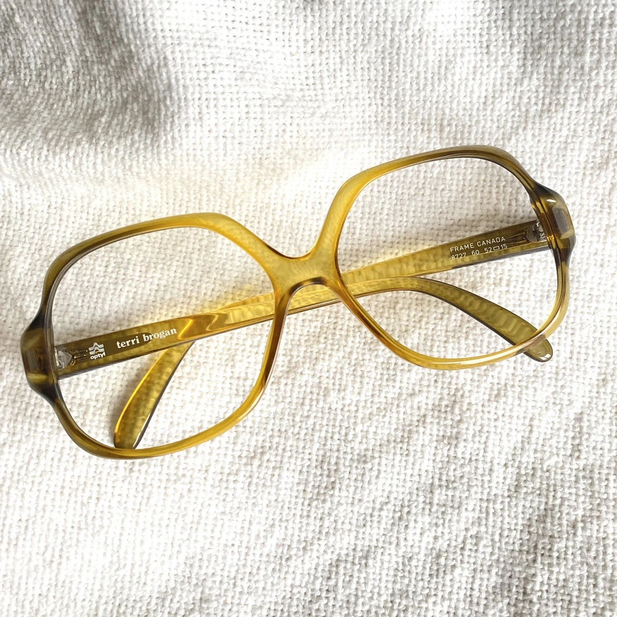 Terri Brogan In Vintage Eyeglasses for sale | eBay display picture 3