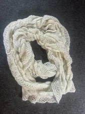 BETSEY JOHNSON Infinity Scarf Knit White w/Metallic Silver  Cozy