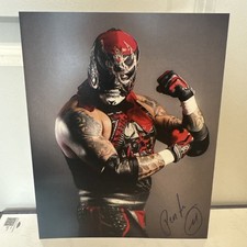 Official Highspots Penta El Zero M Signed 8x10 WWE AEW AAA
