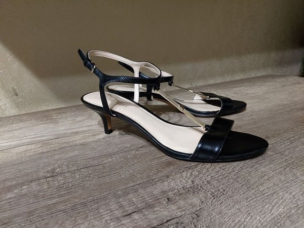 Women Nine West Heels Black Faux Leather 39.5
