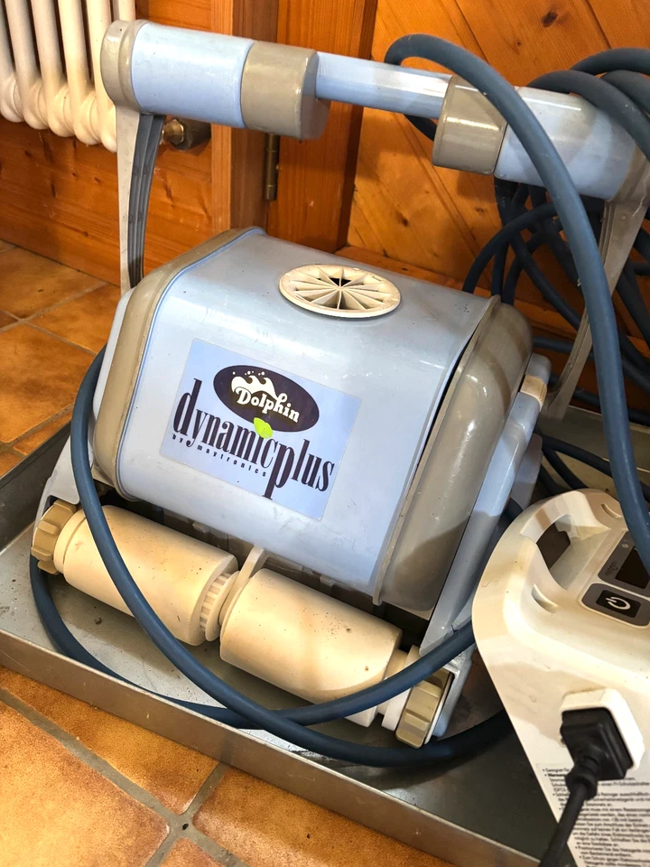 Poolroboter Dolphin Dynamic Plus als Erstatzteil oder zur Reparatur - Bild 4 von 4