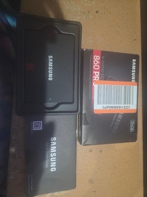 Samsung 860 Pro 256GB SSD MZ-76P256 MZ-76P256BW Solid State Drive 18 Hours