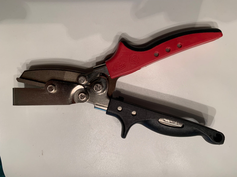 Malco Tool Pliers JCC75R 3/4" J-Channel Vinyl Cutter  *Used*