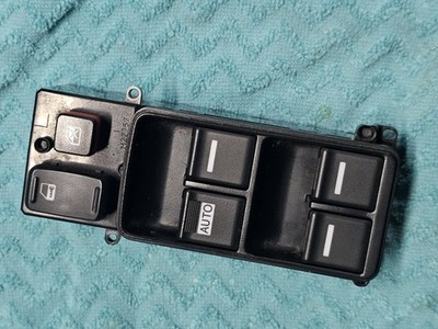 Honda Accord Fensterheberschalter vorne links 35750-SEG-G11