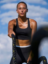 Athleta Interval Sports Bra A-C  Black SMALL 413272 NEW