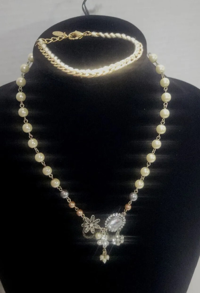 Vintage Aeropostale Faux Pearl Rhinestones and Aldo Signed Bracelet Set#S405