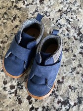 Old Navy 12 to 18 month blue shoe