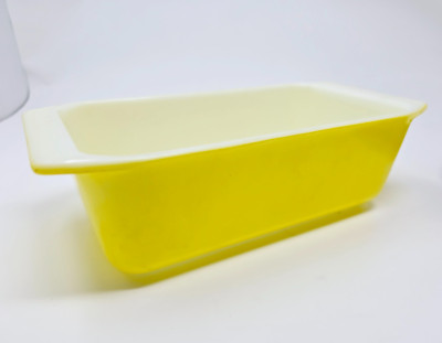 Vintage Pyrex Yellow 1.5 Qt 913 Refrigerator Casserole Dish (NO LID)