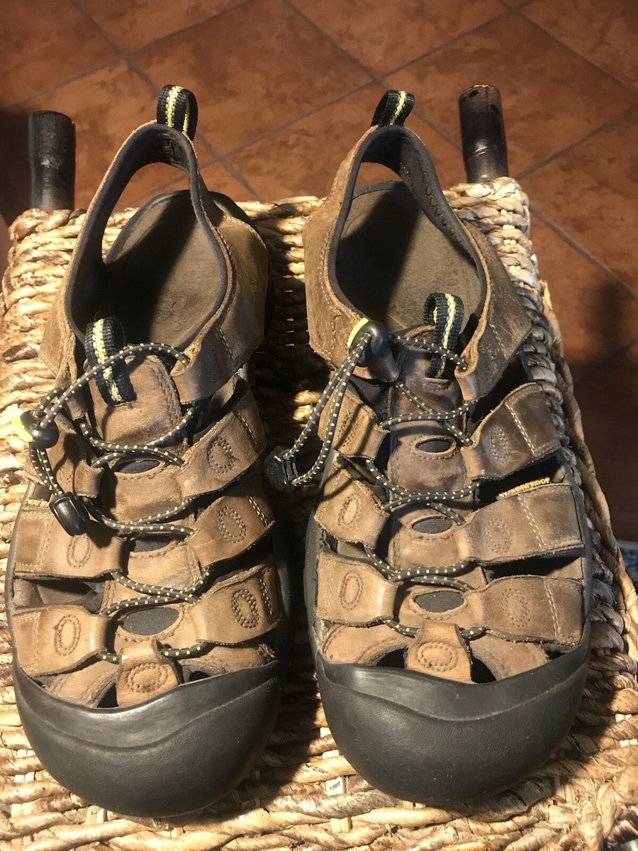 Mens Size 11 KEEN Leather Hiking Sandals Waterproof Washable 