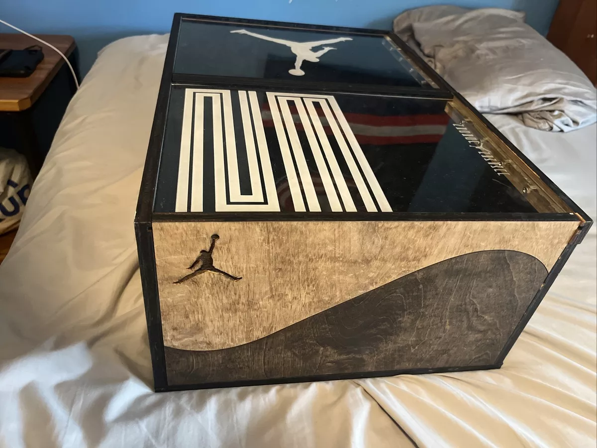 Custom Shoe Boxes