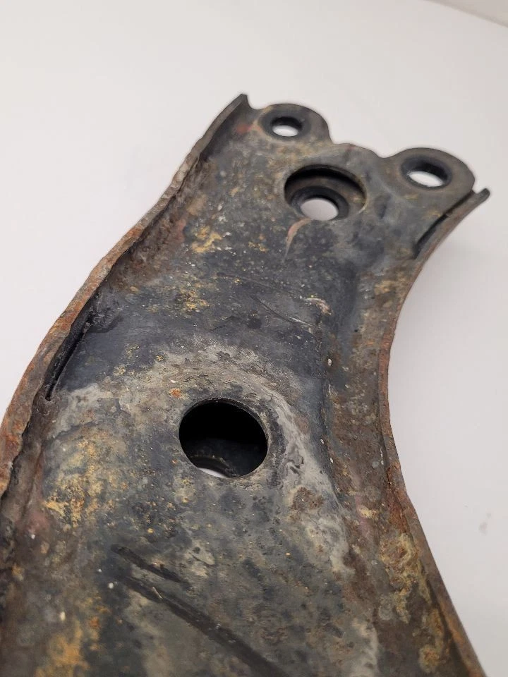 Braço de controle inferior esquerdo dianteiro para driver Honda CR-V 2015-2016 LH 51360T1WA55  - Imagem 4 de 4