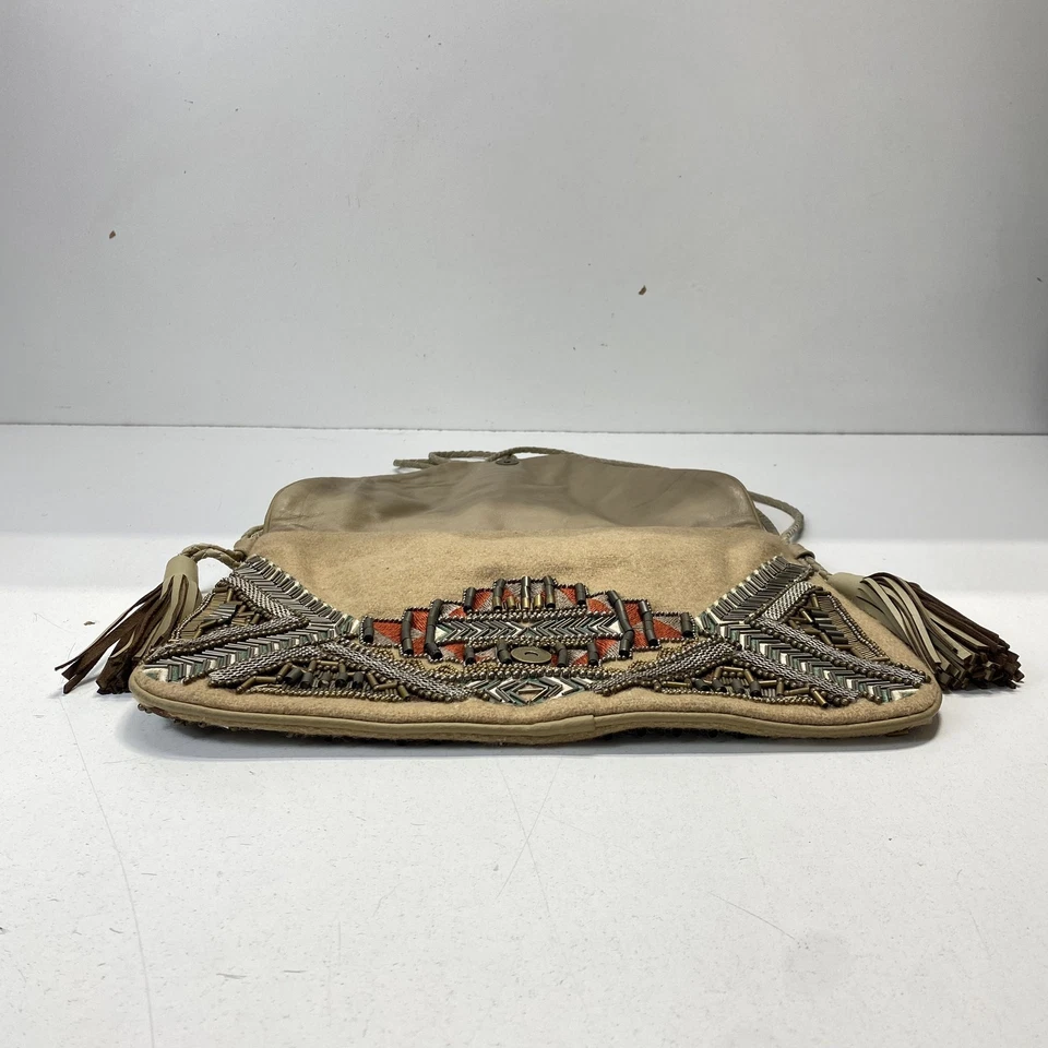 Cartera bandolera Antik Batik de algodón con cuentas Foto 3 de 4