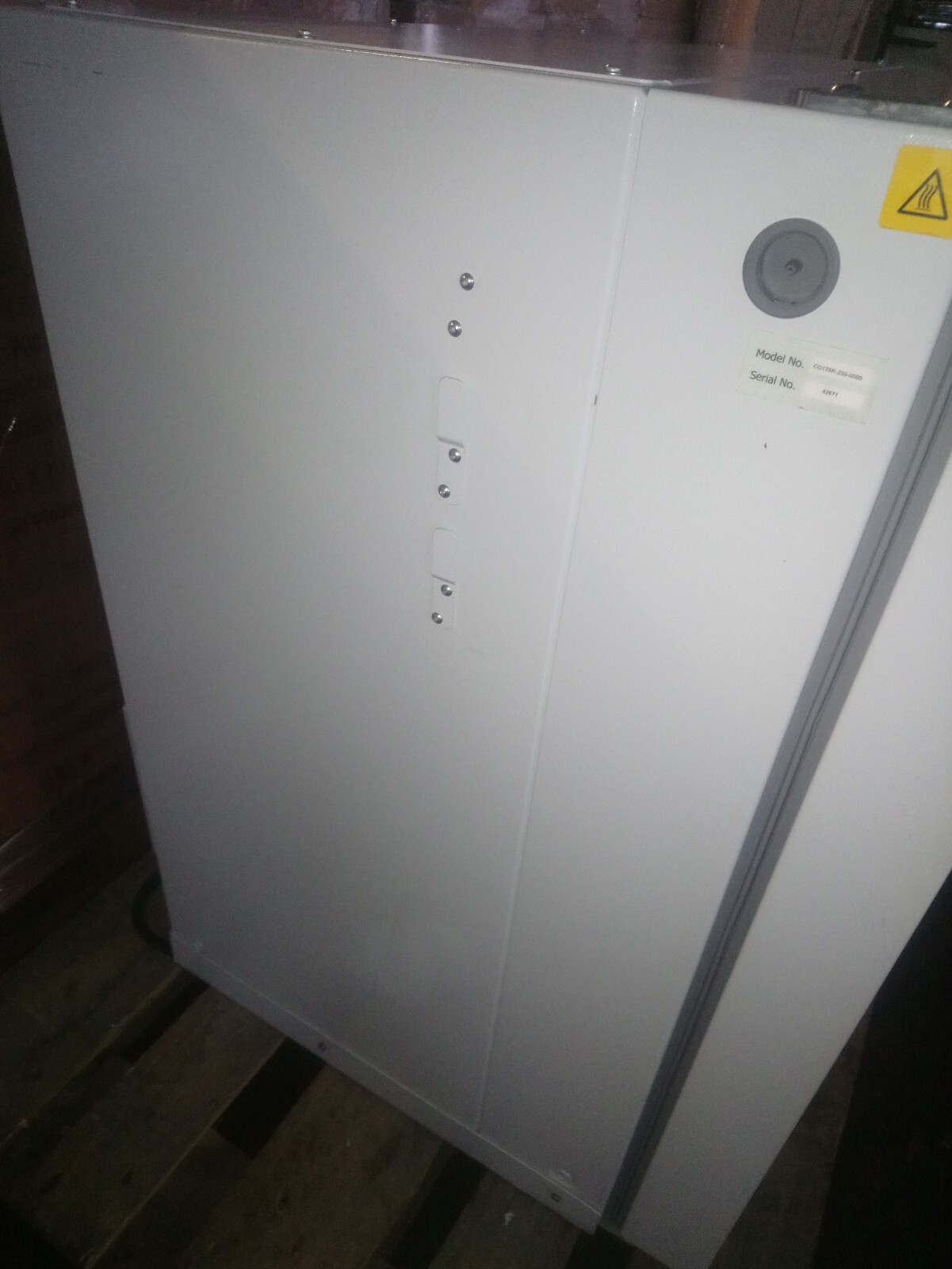 Eppendorf New Brunswick Galaxy 170R CO2 incubator Cooling option fitted