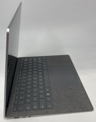 Microsoft Surface Laptop 4 1950 i7-1185G7 128GB SSD 16GB DDR4