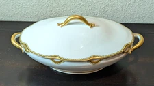 Haviland & Co Limoges France Anjou Collection Covered Tureen Vegetable Bowl Dish