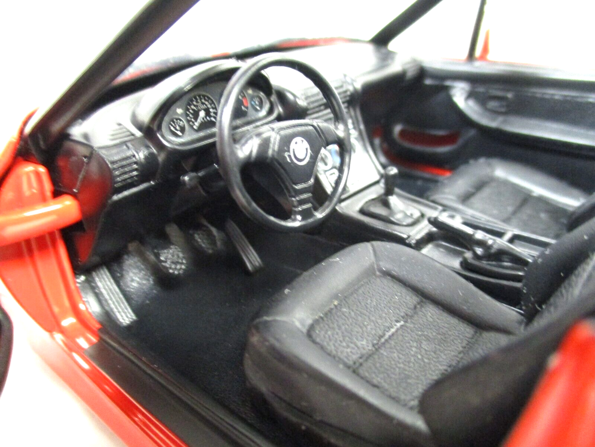 UT MODELS - BMW Z3 ROADSTER (RED) - 1/18 DIECAST | eBay