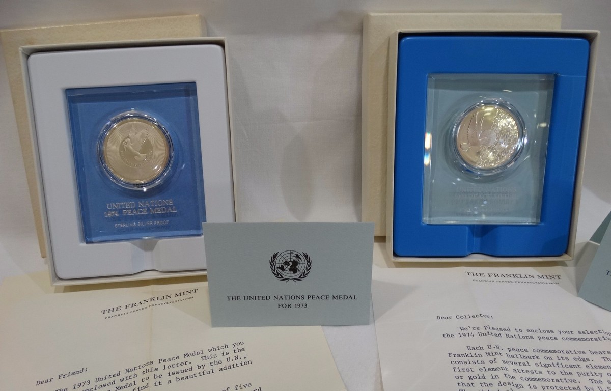 コレクション k1433 UNITED NATIONS PEACE MEDAL 1973 United Nations (Peace) - United States – Numista