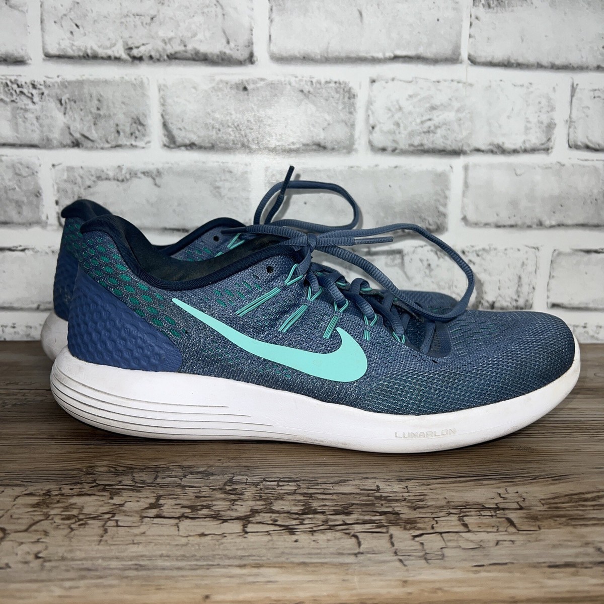 新品、未使用　Nike Lunaron ゴルフシューズ ネイビー25cm 楽天市場】NIKE GOLF ナイキゴルフ 818727-400 ゴルフシューズ