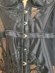 ANN SUMMERS BLACK SATIN & LACE BONED CORSET BASQUE UK 8 ADJUSTABLE LACE UP BACK