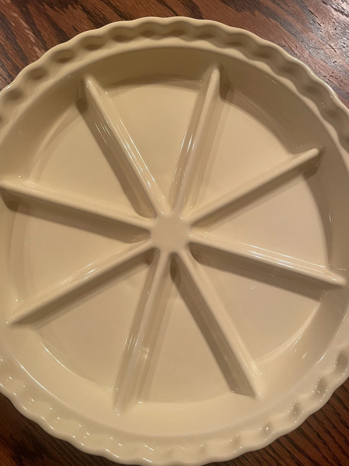 Chantal 11” Ceramic Pie Plate Sectional Divided Yellow New