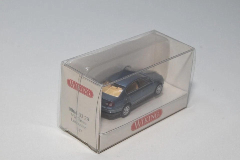 B8 1:87 WIKING 00640329 VW VOLKSWAGEN PASSAT LIMUSINA CON. AZUL SIN USAR, EN CAJA Foto 4 de 4