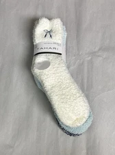 New Tahari Socks Women’s 4 Pair Cozy Plush Socks Casual Soft Activewear Classic