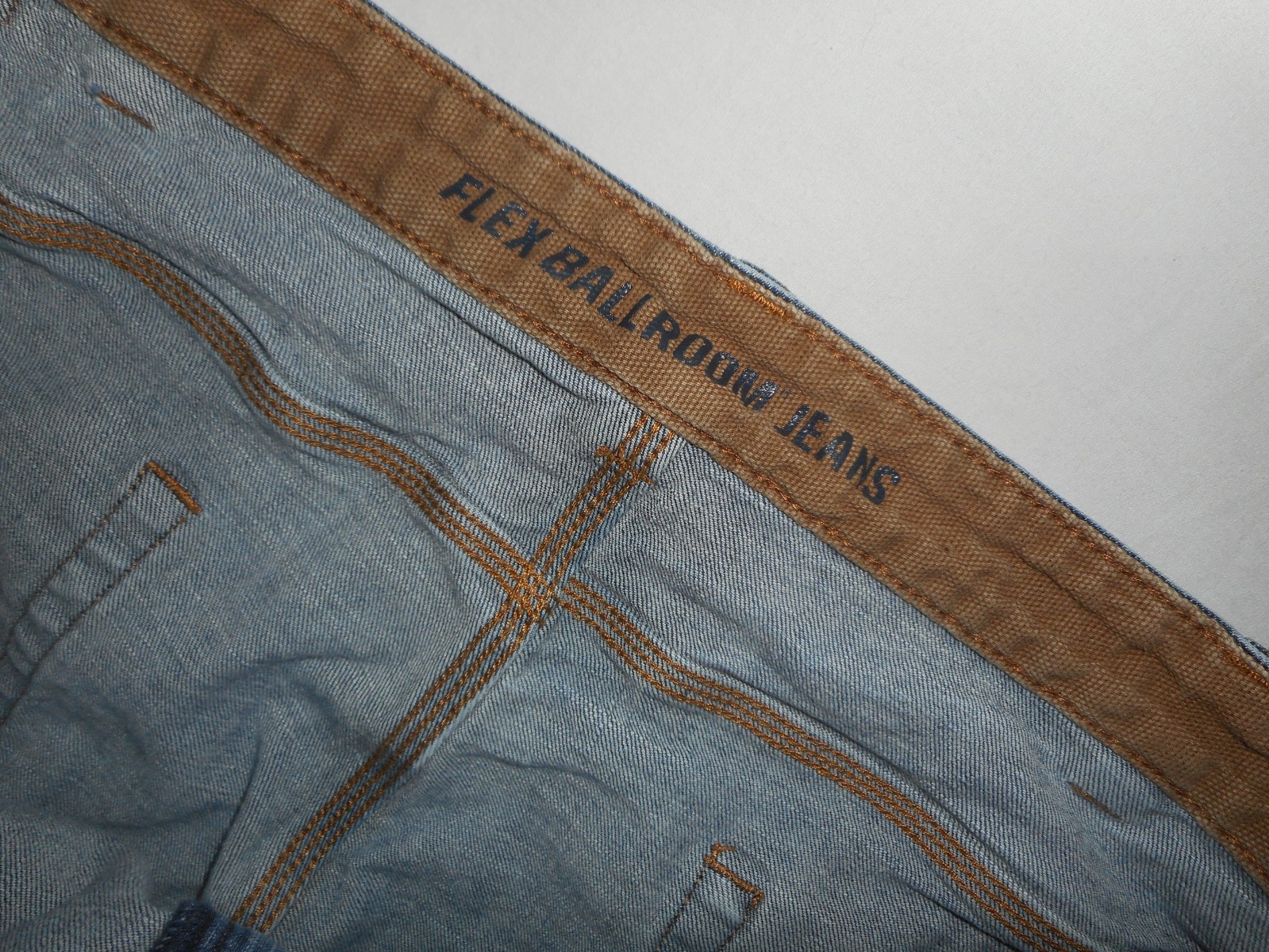 Duluth Trading Co. Flex Ballroom Carpenter Jeans - MEN 46x32 - RARE - NICE JEANS image 5