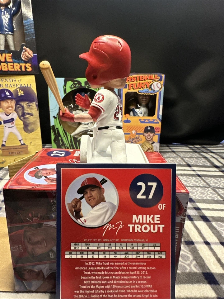 Майк Траут дебютант года Bobblehead LA Angels SGA 2012 ограниченного тиража новый - Изображение 4 из 4